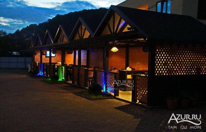 Hotel Danelyan ปิซุนดา ภายนอก รูปภาพ